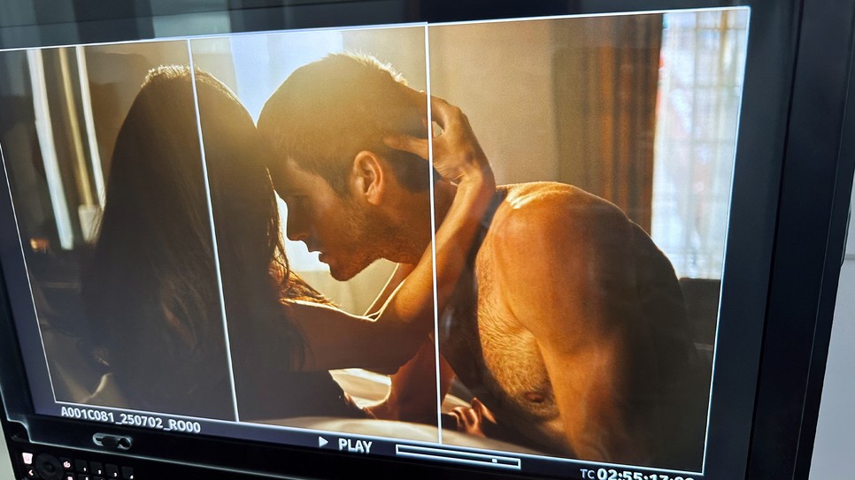 Mathilde Lin és David Lagerqvist az Answear őszi kampányfilmjében