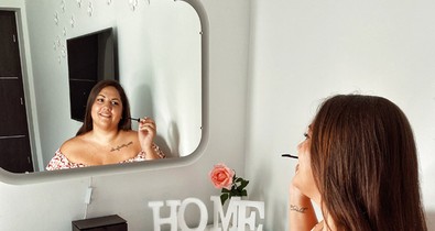 Kovács Dzsenifer egy fürdőruhát vett a farmerhez, és tökéletes kombináció jött létre