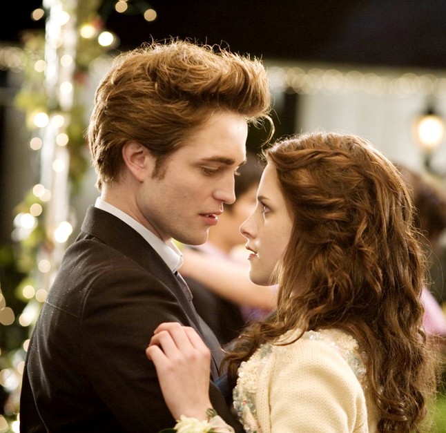 Alkonyat, írta: Stephenie Meyer