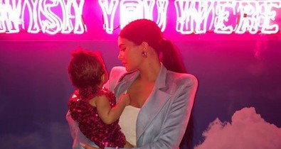 Eszméletlen! Kylie Jennerék egy egész vidámparkot csináltak Stormi első szülinapjára