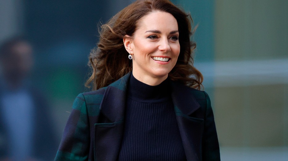 Katalin hercegné lélegzetelállítóan festett az év első királyi látogatásán