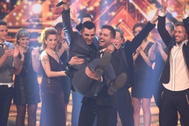 Oláh Gergő az egyik legsikeresebb győztes. Népszerű dalaival, televíziós szerepléseivel és jótékonysági munkájával továbbra is reflektorfényben van.