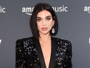 Meghökkentő Dua Lipa új hajszíne