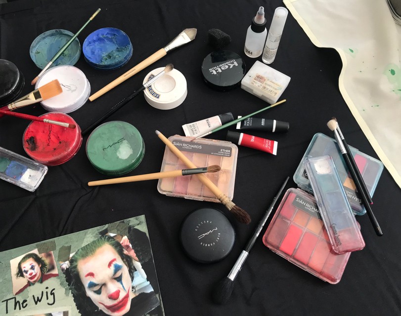 Ér-e Oscar-díjat Angelina Jolie 6 órán át készülő sminkje?