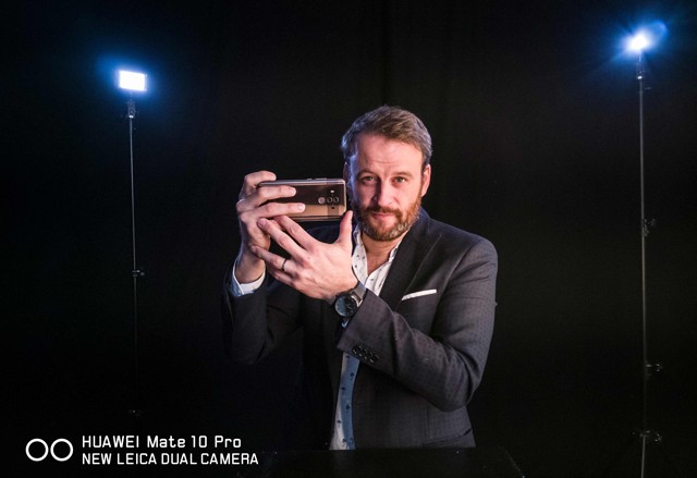 Nánási Pál mostantól okostelefont is használ a fotózáshoz!