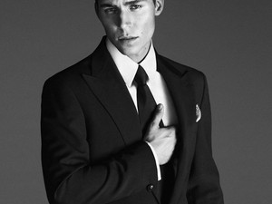 Nagyon szexi Gaga párja