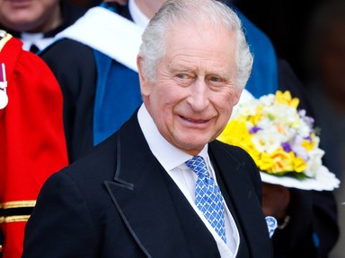 Elolvadunk: Ilyen édes volt Károly király 4 évesen az első koronázási ceremóniáján