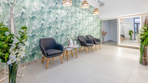 A magabiztosság a simaságnál kezdődik – BESTWAX, ahol a bőröd is fellélegzik (x)