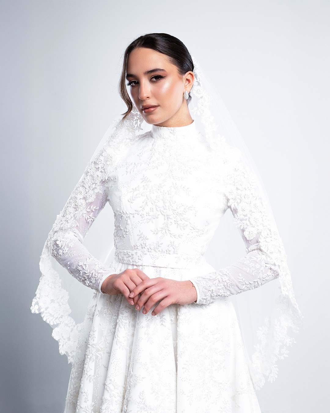 A nagybetűs Sugarbird menyasszonyi ruha, amelyet Maja az esküvőn viselt.