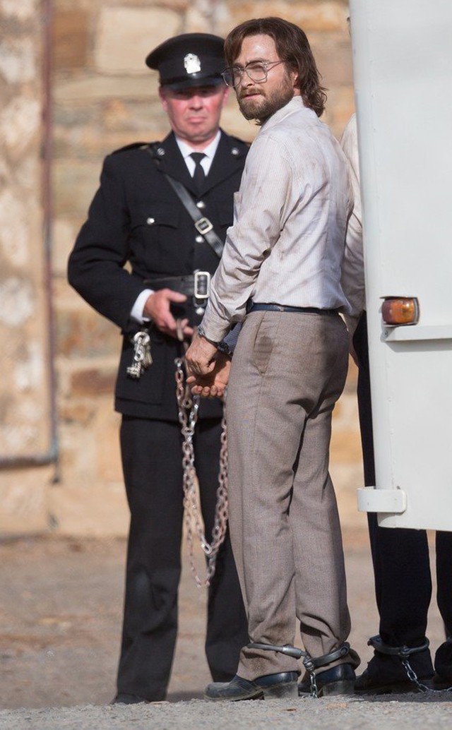 Daniel Radcliffe olyan borzalmasan fest, hogy rá sem ismerünk