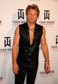 Az idén 50 éves rocklegenda az Avon arca lesz