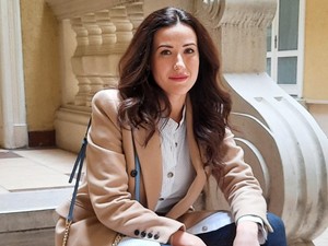 Janicsák Veca ma megmutatta, melyik az igazi jolly joker darab a gardróbjában