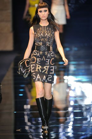 Ha a divat hardcore - Versace 2012-13 ősz-tél