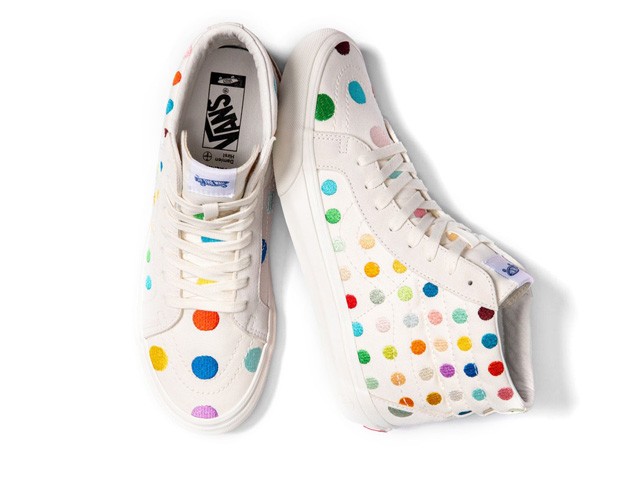 A Vans nagybetűs MŰVÉSSZEL készített csodás kollekciót