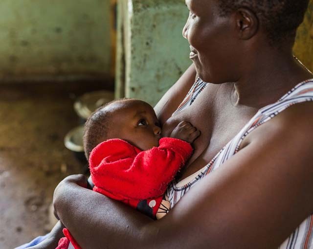 823 ezer gyerek életét mentheti meg az anyatejes táplálás
