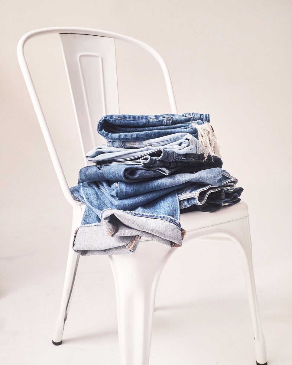 DL1961 farmervászonból készült darabjait a zalando.hu oldalról is megrendelheted