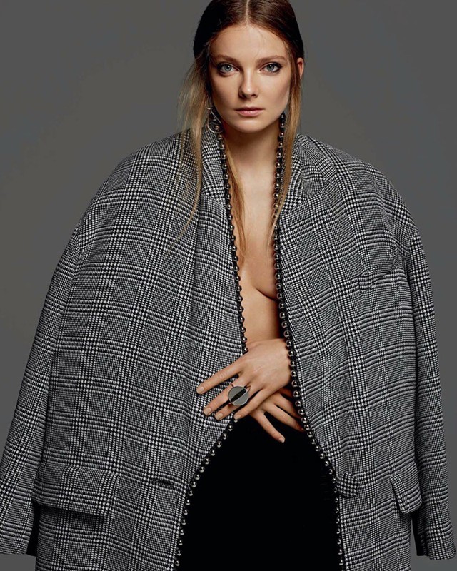 Mihalik Eniko Harper`s Bazaar