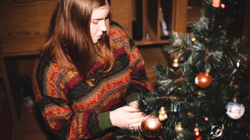 Egyedül töltöd a karácsonyt? Szakértő mondja el, hogyan lehet így is teljes az ünnep