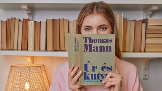 3 könyv a pszichológus szerint, ami egyetlen polcról sem hiányozhat