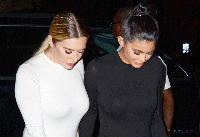 Stassie és Kylie Jenner