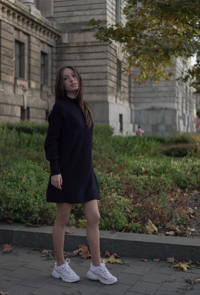 Emci bemutatja a leglazább összeállítását