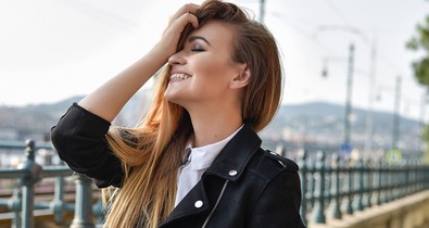 Ezzel a barátnős-vacsizós szettel búcsúzik Laura