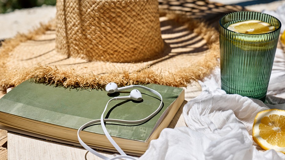 Van néhány nagyon izgalmas nyári könyv, amit jó szívvel ajánlunk neked