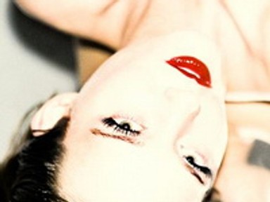 Sztárfotós kamerája előtt Szikszai Johanna