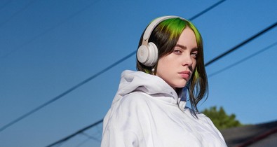 Ilyen fotókra aztán nem számítottunk Billie Eilishtől