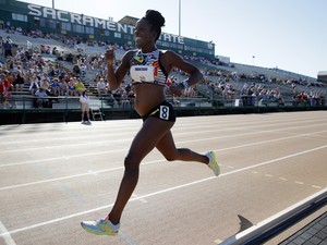 Döbbenet! 5 hónapos terhesen vett részt a nemzeti futóversenyen az olimpikon