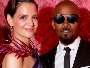 Immár hivatalos: Jamie Foxx és Katie Holmes 6 év után szakítottak