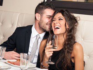 Tényleg a harmadik randiig kell várni a szexszel?