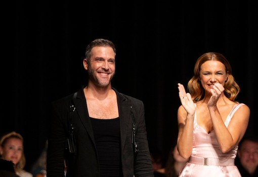 Tomán Szabina meseszép a ruhában mutatta meg elképesztő alakját - Merő Péter sztármodellje volt