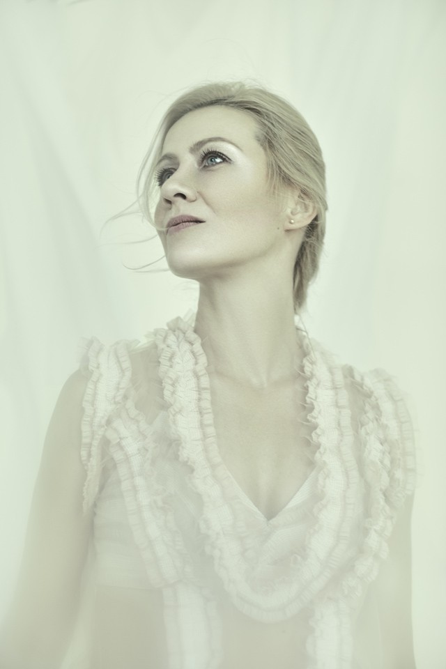 Balsai Móni gyönyörű a Zigi Brand új kollekciójának kampányában!