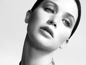 Jennifer Lawrence lép Mila Kunis helyére