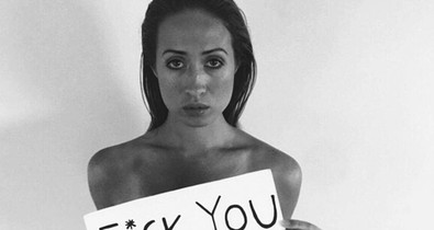 Pucér fotókkal árasztotta el az Instagramot ez a lány! Minden szabályt megszegett!