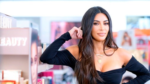 Kim Kardashian hátborzongató fotójára egyelőre senki nem talál észszerű magyarázatot