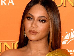 Get The Look: Így készítsd el Beyonce cicás sminkjét!