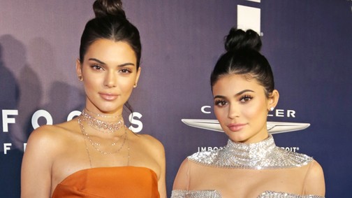 Imádni fogod: A DEICHMANN piacra dobja második exkluzív táskakollekcióját Kendall és Kylie Jennerrel