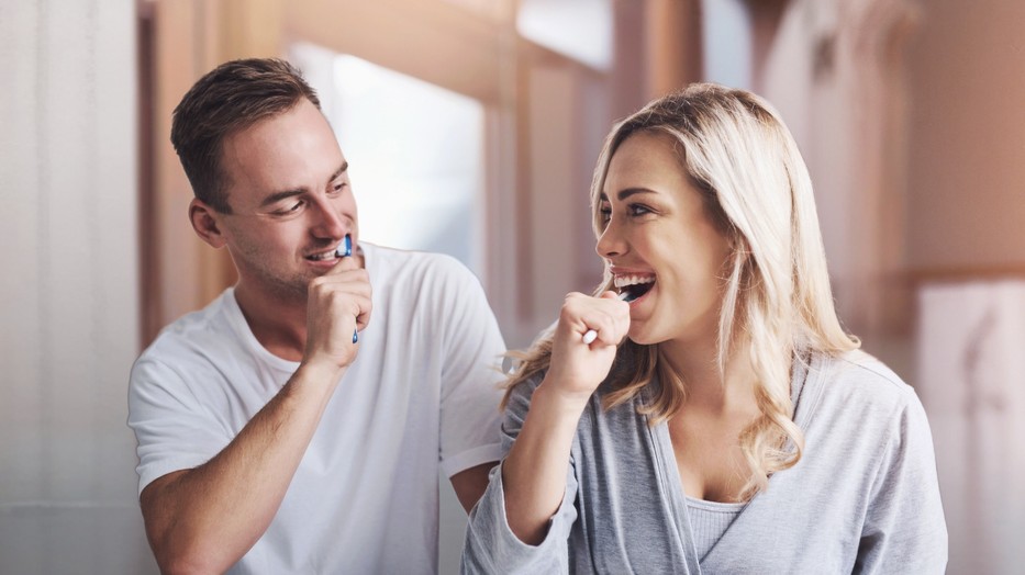 Az emberek nagy része nem tudja, hogyan kell rendesen fogat mosni