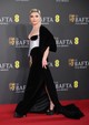 Florence Pugh egy Harris Reed ruhában és egy gyönyörű Boucheron gyémántnyakláncban tündökölt a BAFTA vörös szőnyegén.