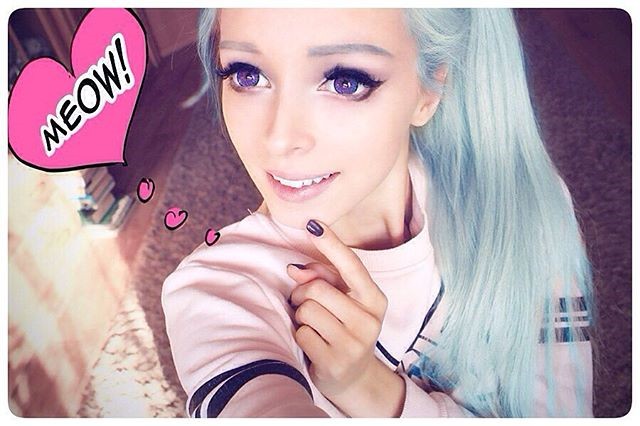 barbie, élő barbie, emberi barbie, baba, élő babák, műtét, plasztikai műtét, ukrajna