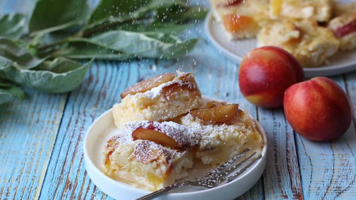 Lusta lányok rétese