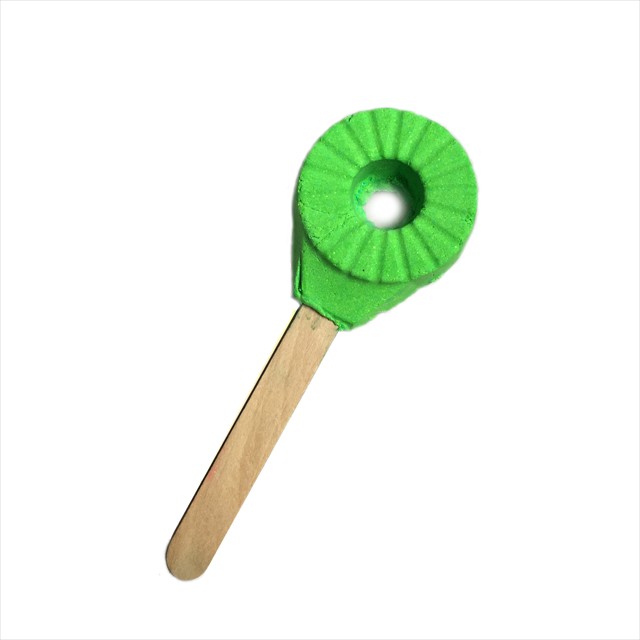 I`m forever blowing bubbles habfürdő pálca LUSH 2750 Ft hu.lush.com