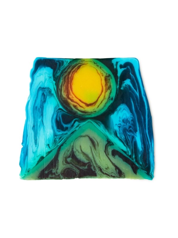 Jamie Reid Alban Hefin szappan LUSH 3290 Ft/100 g (32,9 Ft/1 g)