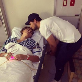 Taylor Lautner húga, Makena betegágya mellett, aki szívműtéten esett át