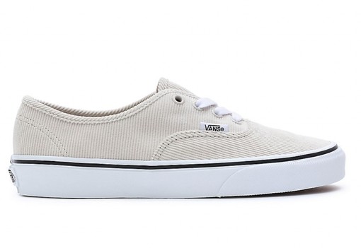 15 menő női sportcipő, ami tökéletesen mutat majd a hétköznapokon - és még kedvezményes is