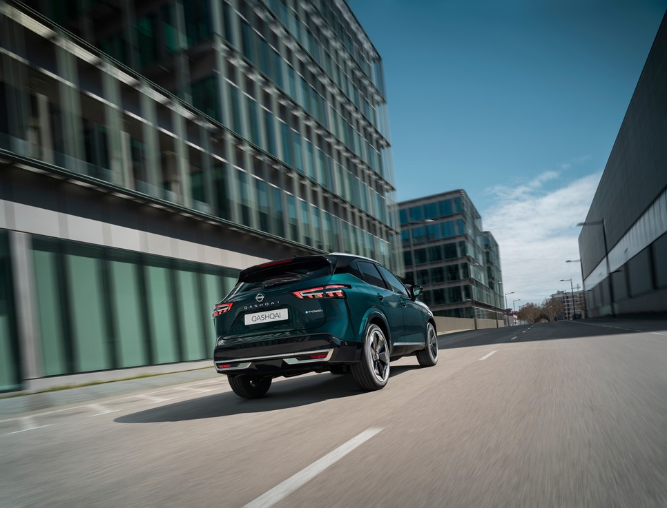  A Nissan Qashqai jelenleg elérhető a márkakereskedésekben, ahol tesztvezetésre is van lehetőség.