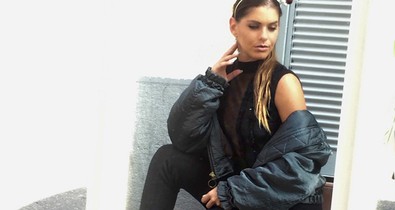 Dér Heni számára a péntek a fellépésekről szól