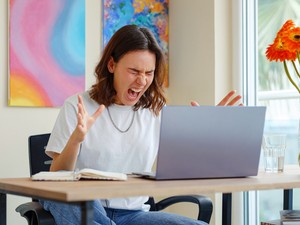 Valóban agresszívvá tehet a home office? Szakértővel beszélgettünk a távmunka előnyeiről és hátrányairól